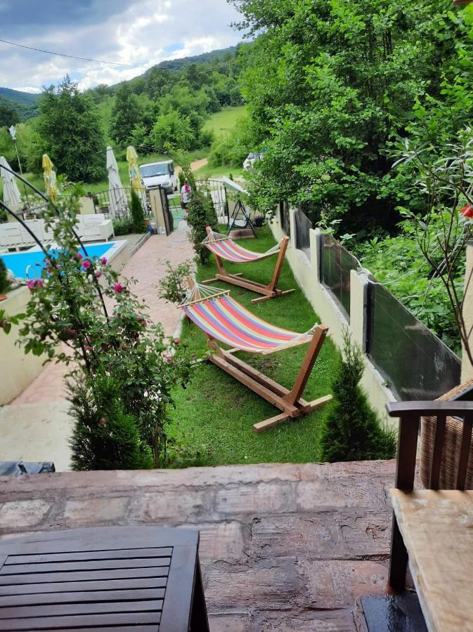 Casa De Vacanta Emd Ешелница Экстерьер фото