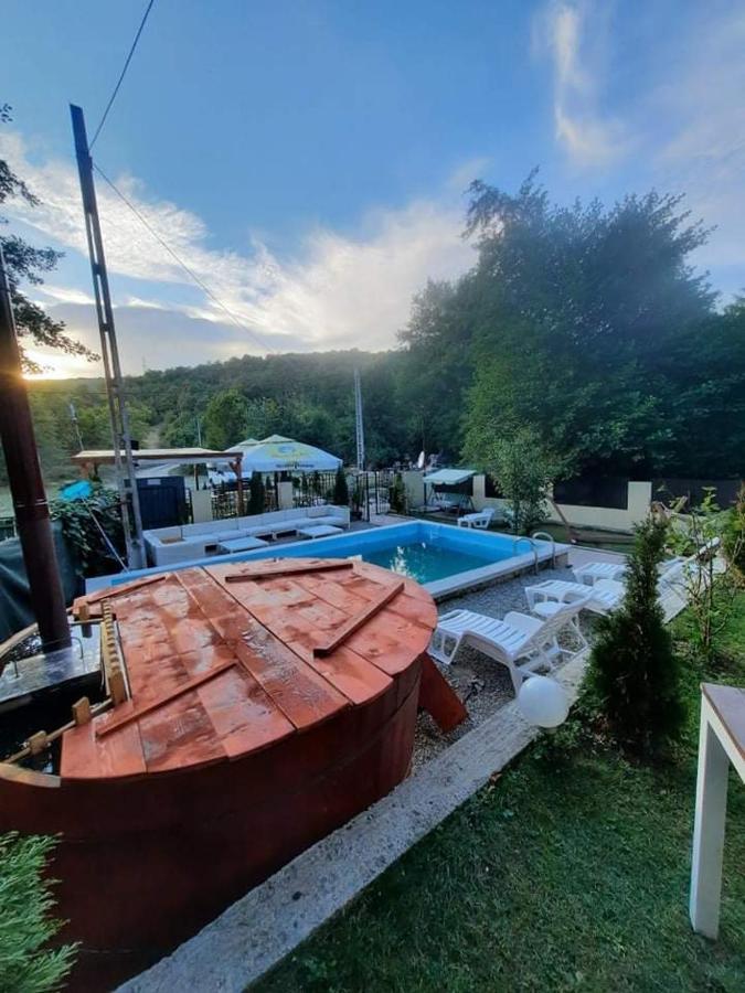 Casa De Vacanta Emd Ешелница Экстерьер фото