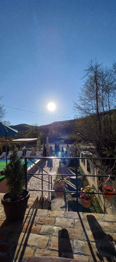 Casa De Vacanta Emd Ешелница Экстерьер фото